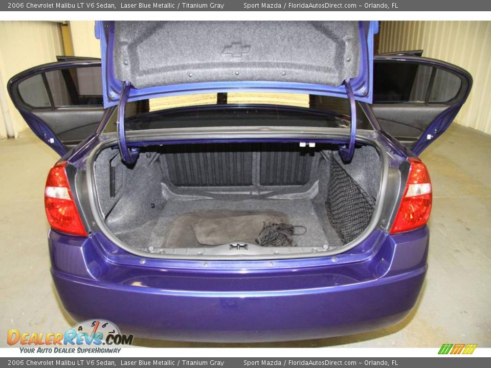2006 Chevrolet Malibu LT V6 Sedan Laser Blue Metallic / Titanium Gray Photo #12