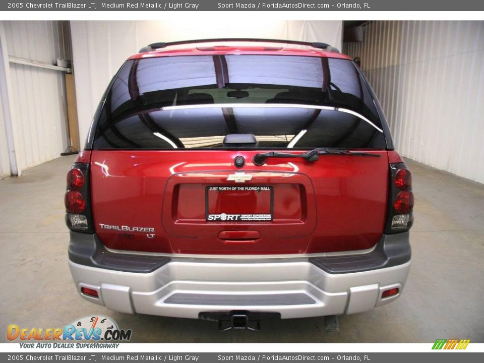 2005 Chevrolet TrailBlazer LT Medium Red Metallic / Light Gray Photo #7