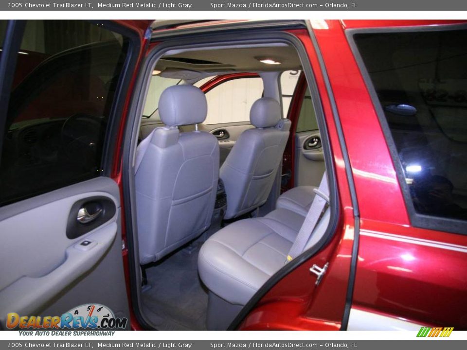 2005 Chevrolet TrailBlazer LT Medium Red Metallic / Light Gray Photo #14