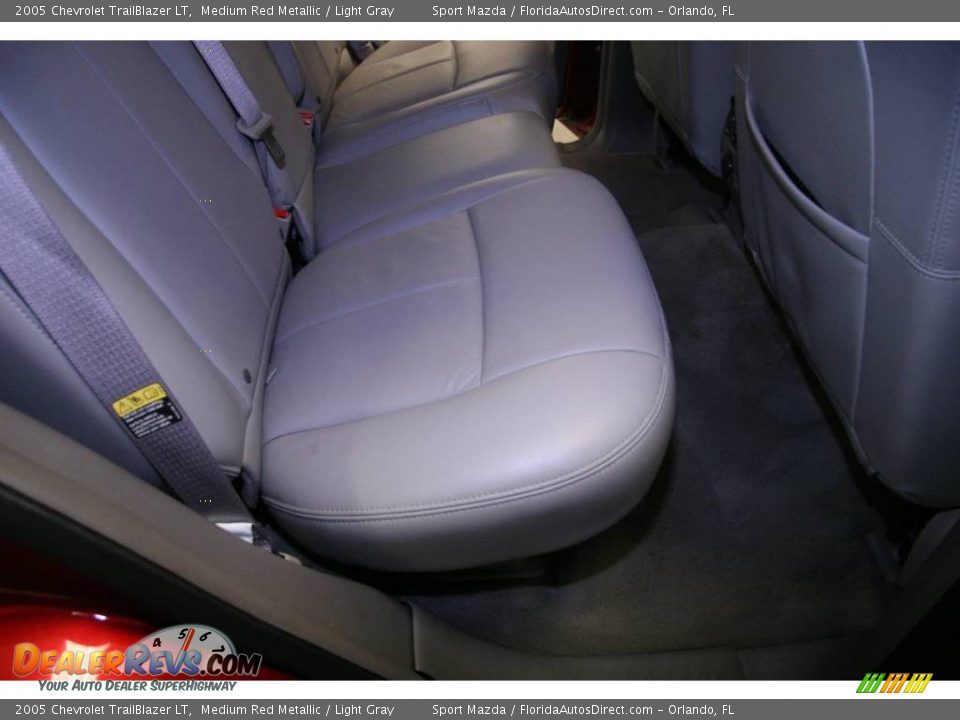 2005 Chevrolet TrailBlazer LT Medium Red Metallic / Light Gray Photo #19
