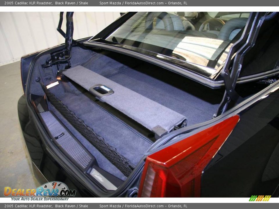 2005 Cadillac XLR Roadster Black Raven / Shale Photo #11