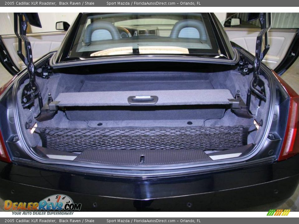 2005 Cadillac XLR Roadster Black Raven / Shale Photo #12
