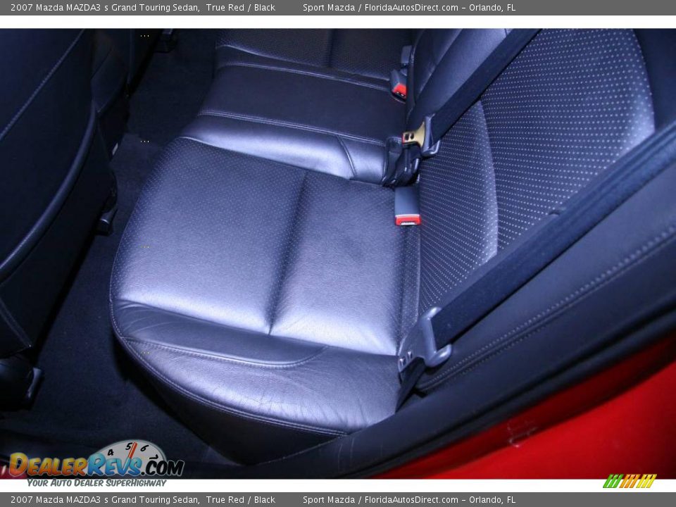 2007 Mazda MAZDA3 s Grand Touring Sedan True Red / Black Photo #17
