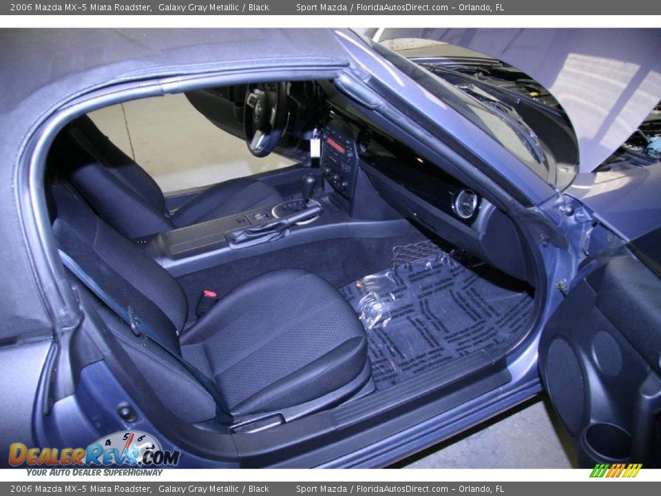 2006 Mazda MX-5 Miata Roadster Galaxy Gray Metallic / Black Photo #10