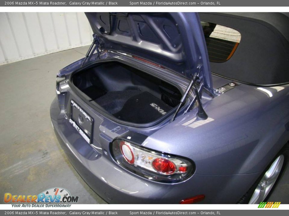 2006 Mazda MX-5 Miata Roadster Galaxy Gray Metallic / Black Photo #11