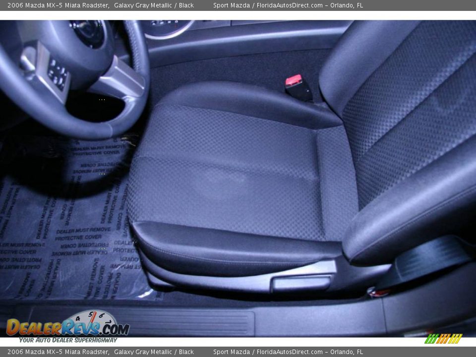 2006 Mazda MX-5 Miata Roadster Galaxy Gray Metallic / Black Photo #14