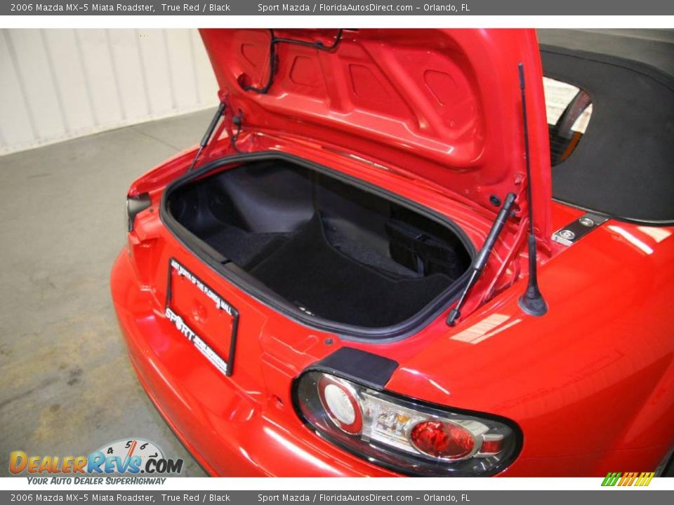 2006 Mazda MX-5 Miata Roadster True Red / Black Photo #10