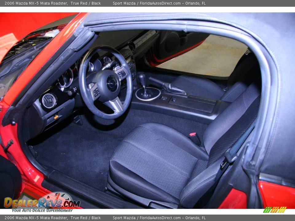 2006 Mazda MX-5 Miata Roadster True Red / Black Photo #12
