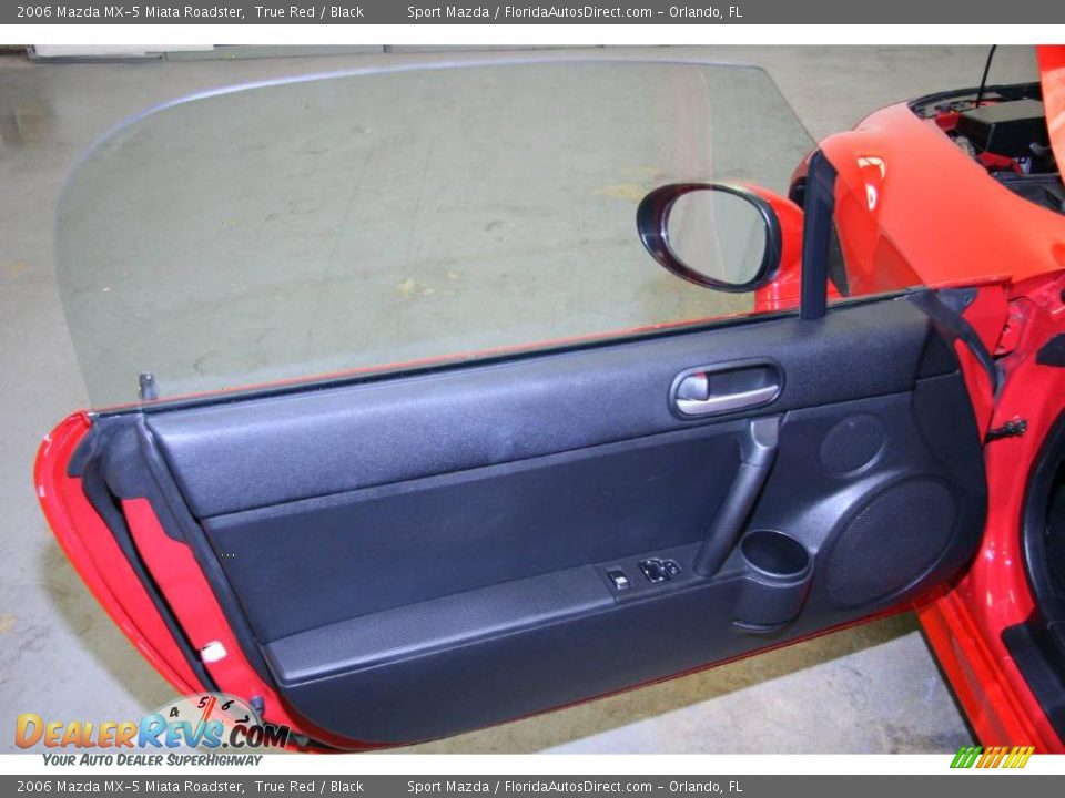 2006 Mazda MX-5 Miata Roadster True Red / Black Photo #18