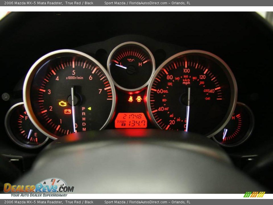 2006 Mazda MX-5 Miata Roadster True Red / Black Photo #29