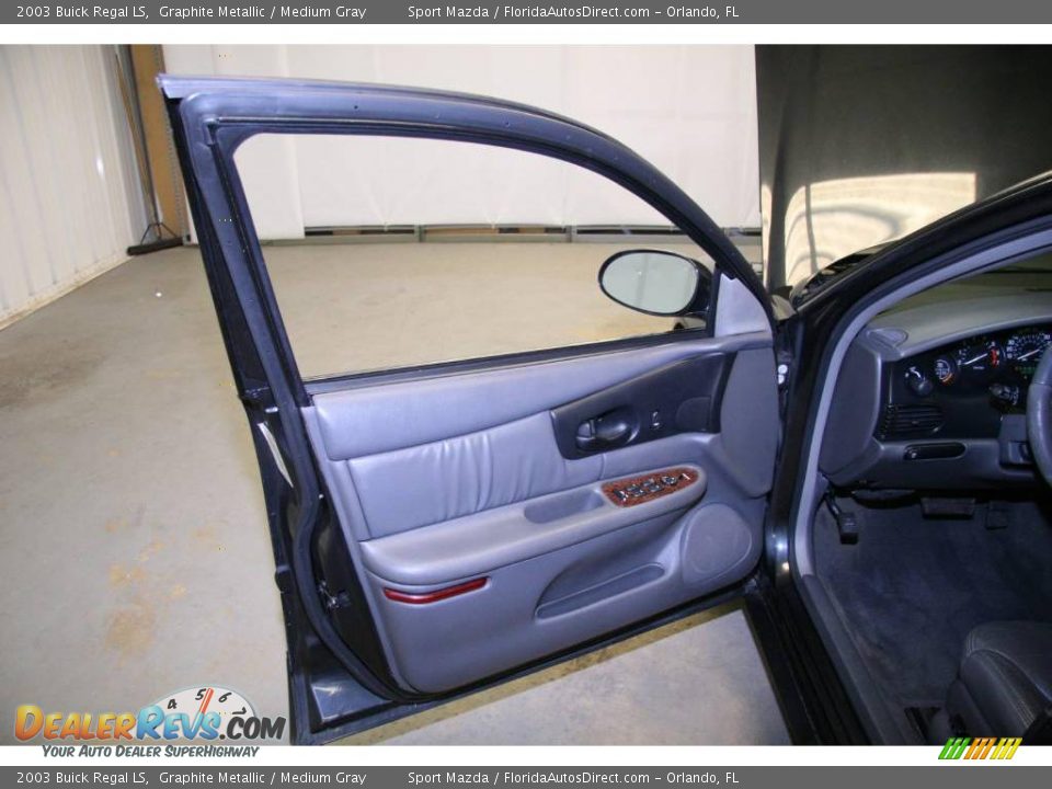 2003 Buick Regal LS Graphite Metallic / Medium Gray Photo #26