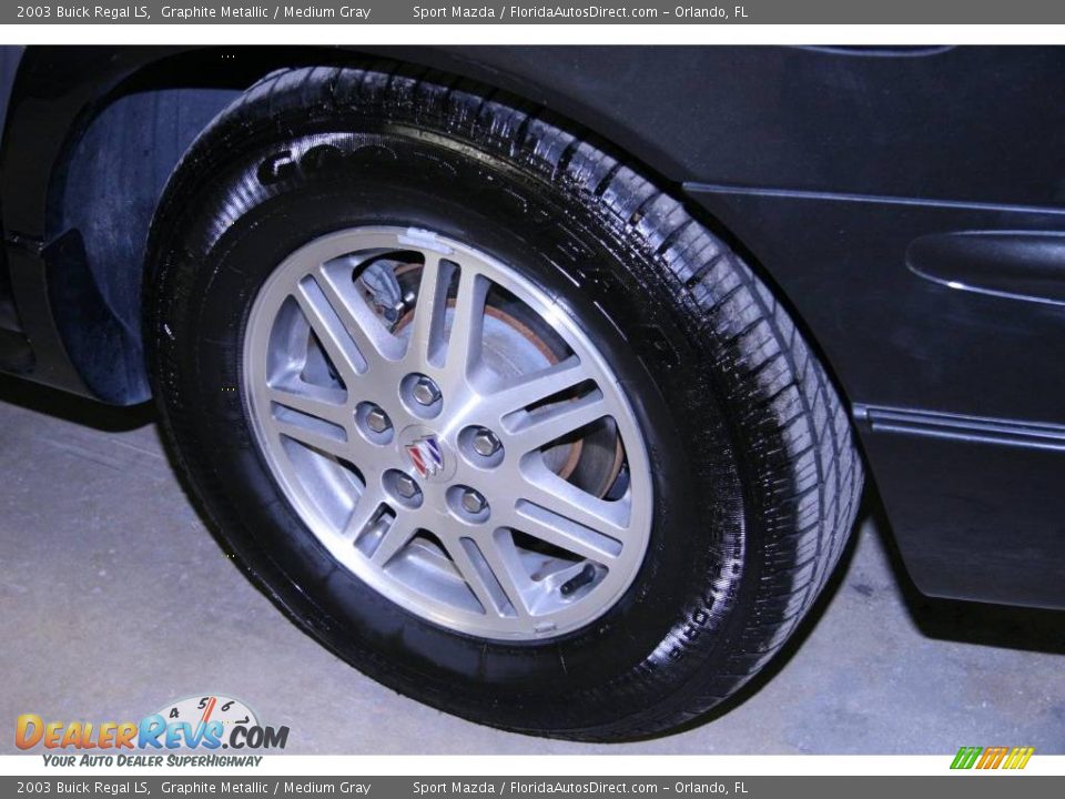 2003 Buick Regal LS Graphite Metallic / Medium Gray Photo #29