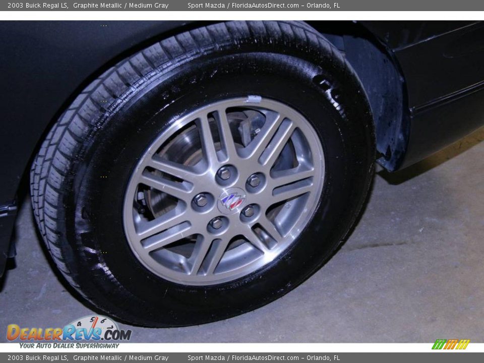 2003 Buick Regal LS Graphite Metallic / Medium Gray Photo #31