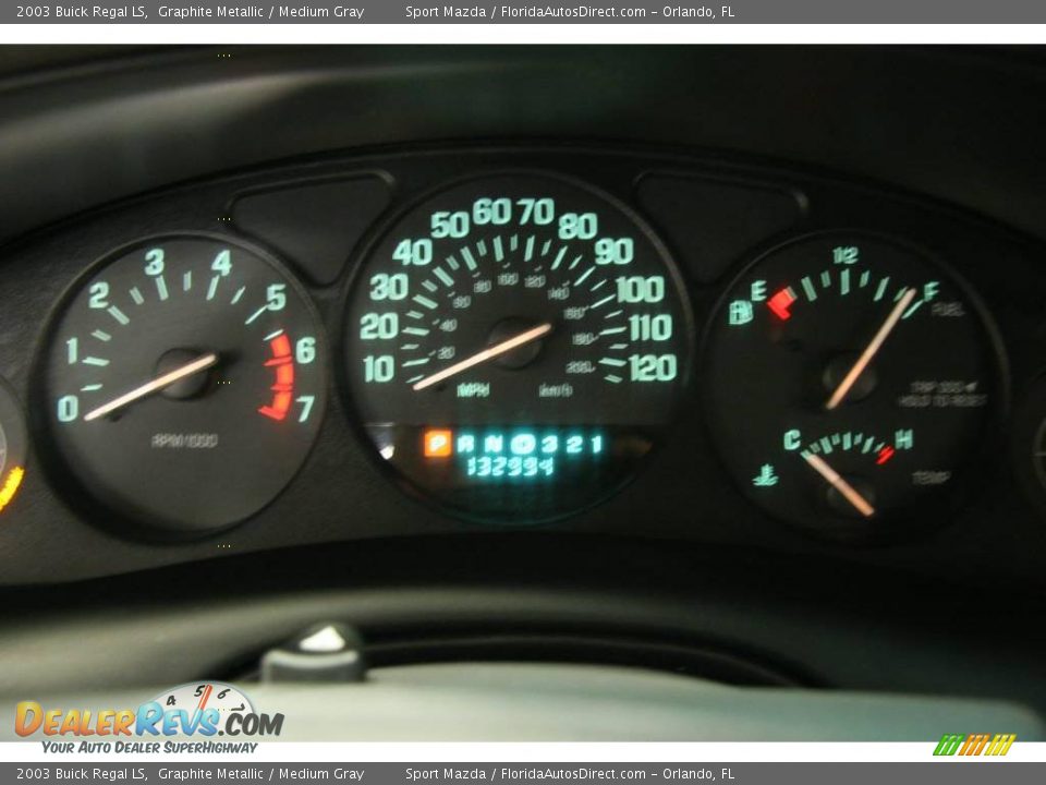 2003 Buick Regal LS Graphite Metallic / Medium Gray Photo #36