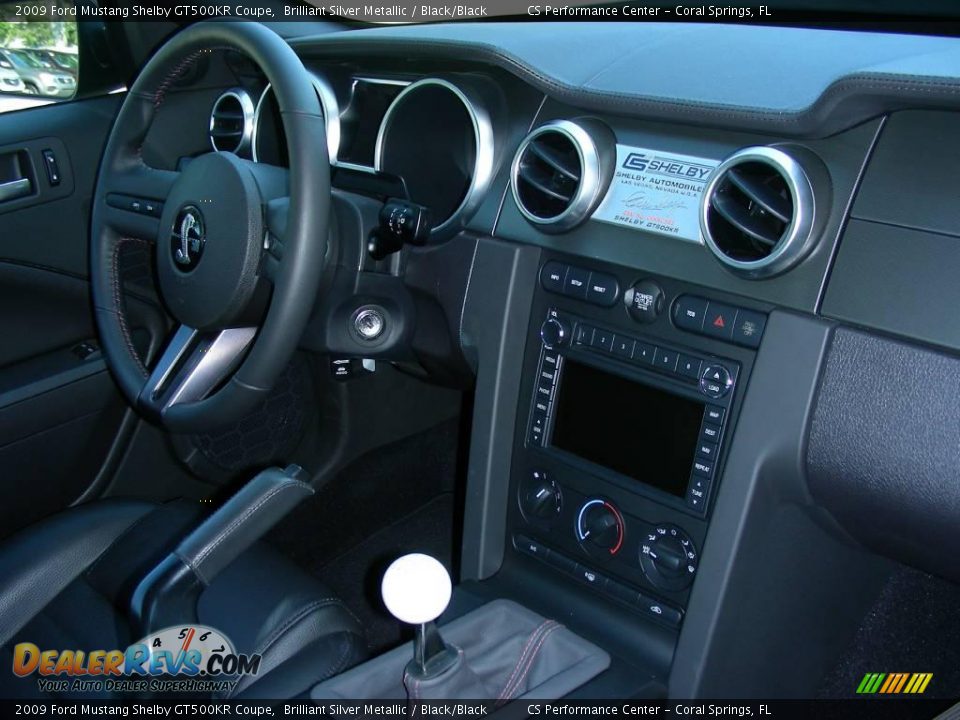 Dashboard of 2009 Ford Mustang Shelby GT500KR Coupe Photo #24