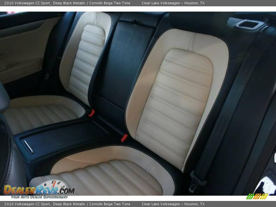 2010 Volkswagen CC Sport Deep Black Metallic / Cornsilk Beige Two Tone Photo #17