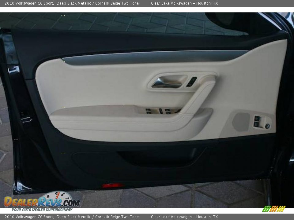 2010 Volkswagen CC Sport Deep Black Metallic / Cornsilk Beige Two Tone Photo #19