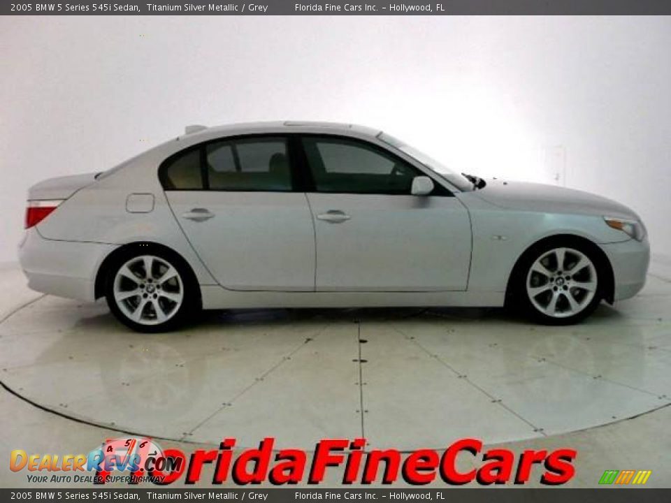 2005 BMW 5 Series 545i Sedan Titanium Silver Metallic / Grey Photo #4
