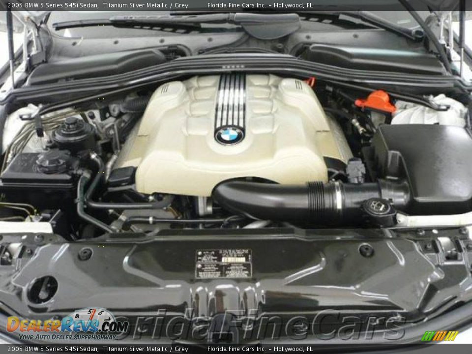 2005 BMW 5 Series 545i Sedan Titanium Silver Metallic / Grey Photo #9
