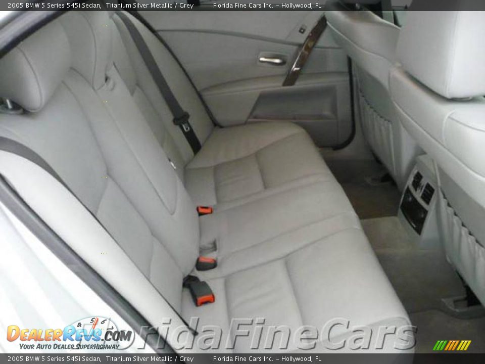 2005 BMW 5 Series 545i Sedan Titanium Silver Metallic / Grey Photo #14