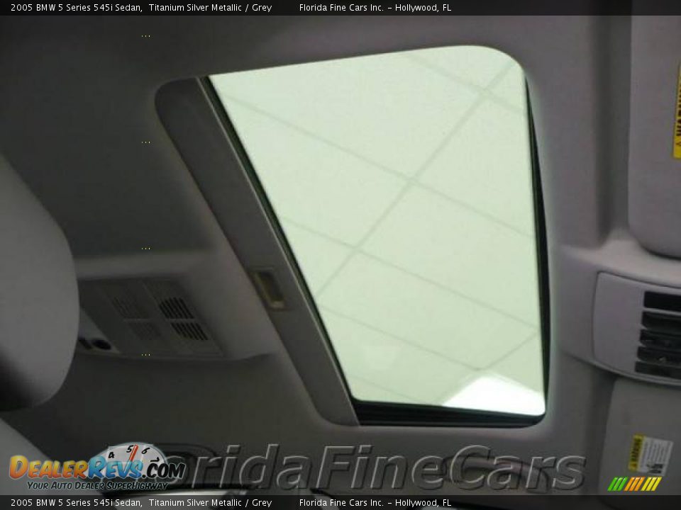 2005 BMW 5 Series 545i Sedan Titanium Silver Metallic / Grey Photo #18