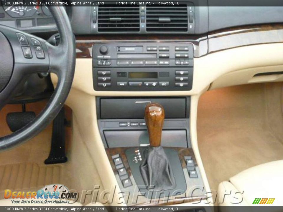 2000 BMW 3 Series 323i Convertible Alpine White / Sand Photo #18