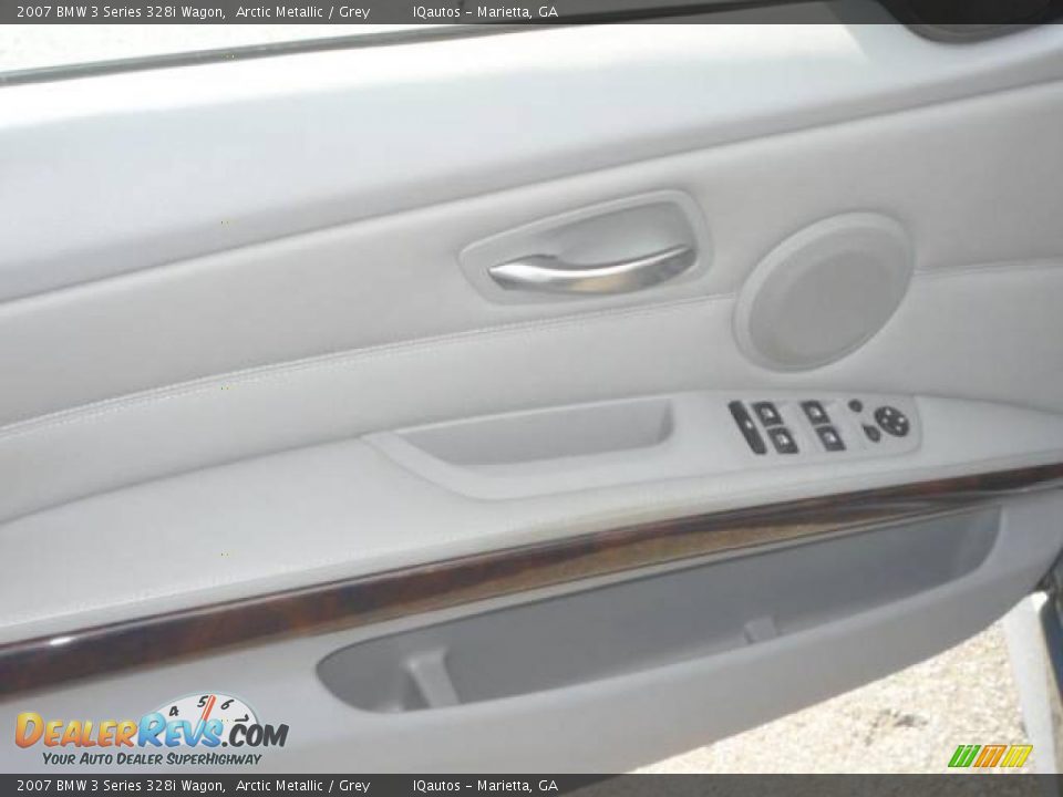 2007 BMW 3 Series 328i Wagon Arctic Metallic / Grey Photo #19