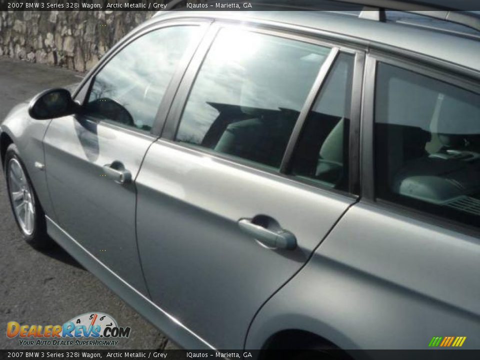 2007 BMW 3 Series 328i Wagon Arctic Metallic / Grey Photo #28