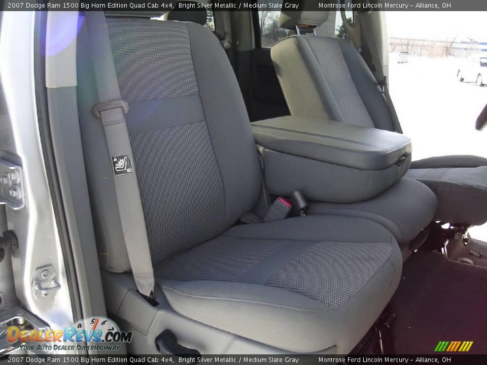 2007 Dodge Ram 1500 Big Horn Edition Quad Cab 4x4 Bright Silver Metallic / Medium Slate Gray Photo #17