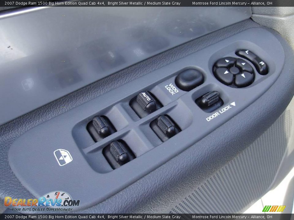 2007 Dodge Ram 1500 Big Horn Edition Quad Cab 4x4 Bright Silver Metallic / Medium Slate Gray Photo #26