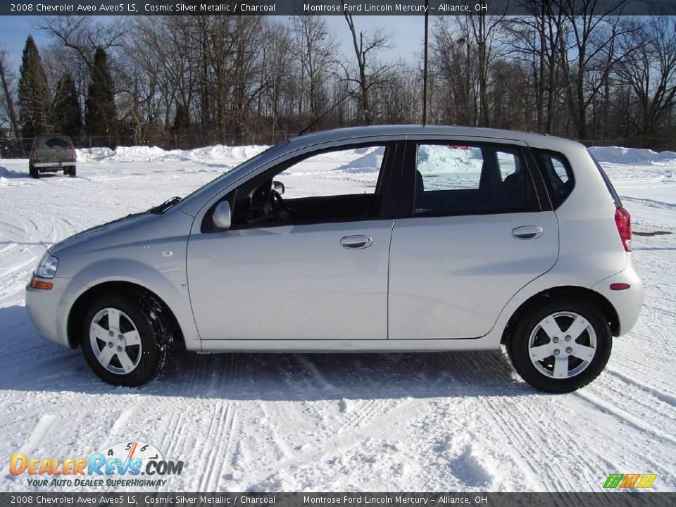 2008 Chevrolet Aveo Aveo5 LS Cosmic Silver Metallic / Charcoal Photo #2