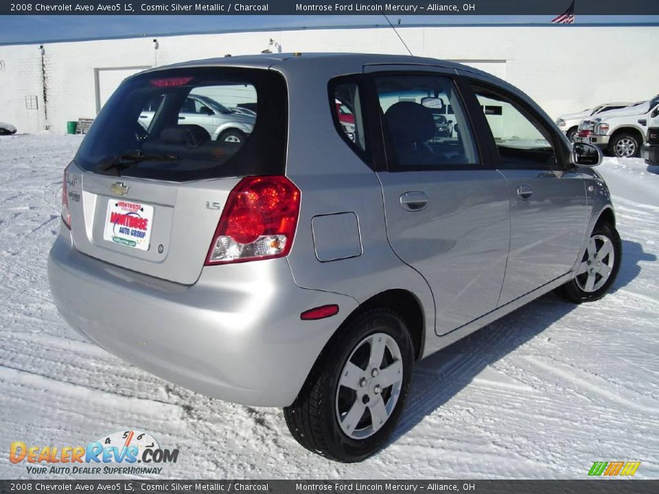 2008 Chevrolet Aveo Aveo5 LS Cosmic Silver Metallic / Charcoal Photo #5