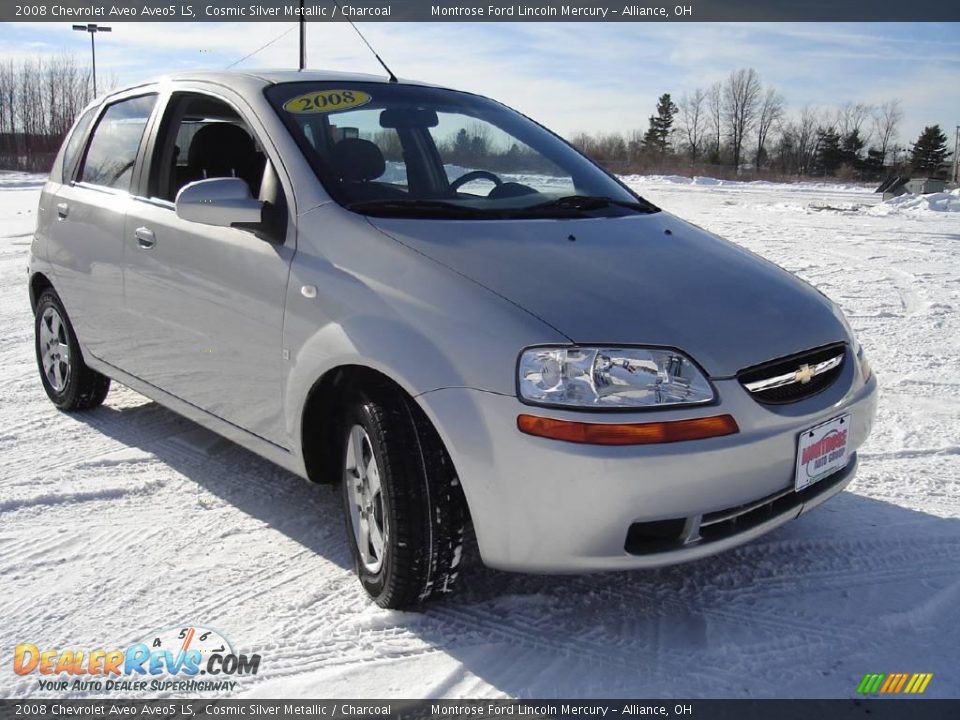 2008 Chevrolet Aveo Aveo5 LS Cosmic Silver Metallic / Charcoal Photo #7