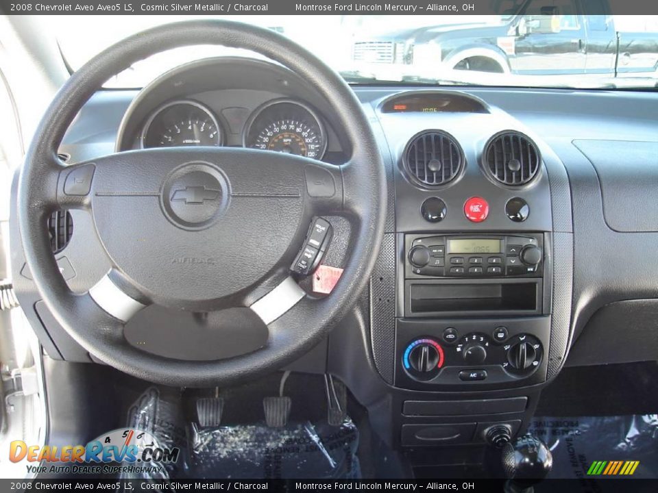 2008 Chevrolet Aveo Aveo5 LS Cosmic Silver Metallic / Charcoal Photo #16