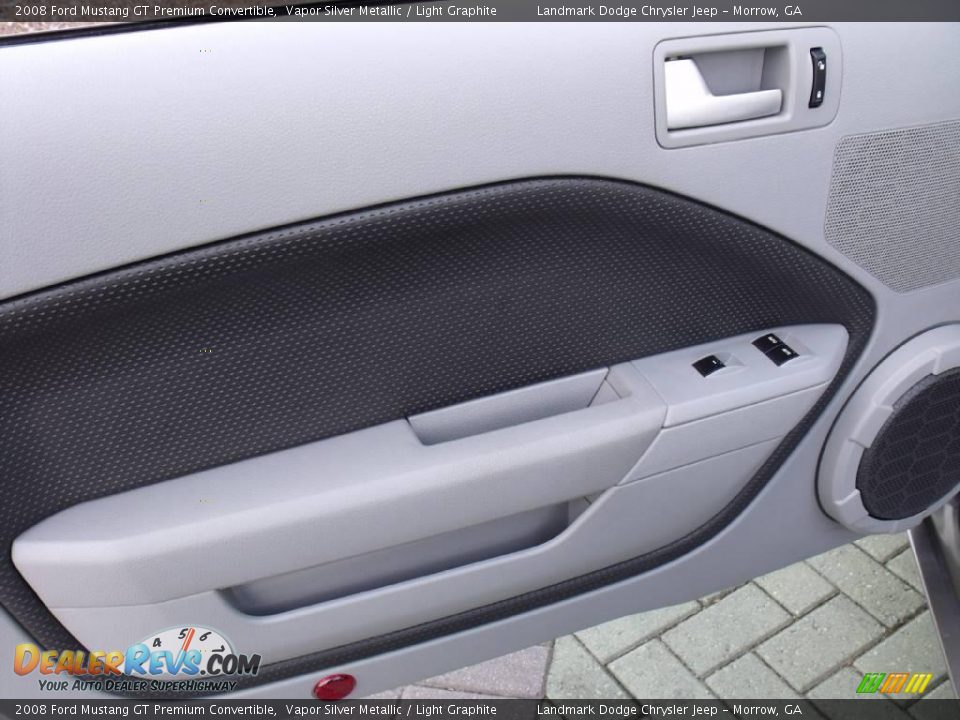 2008 Ford Mustang GT Premium Convertible Vapor Silver Metallic / Light Graphite Photo #12