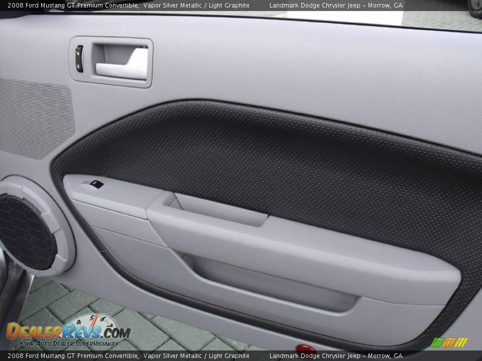 2008 Ford Mustang GT Premium Convertible Vapor Silver Metallic / Light Graphite Photo #15