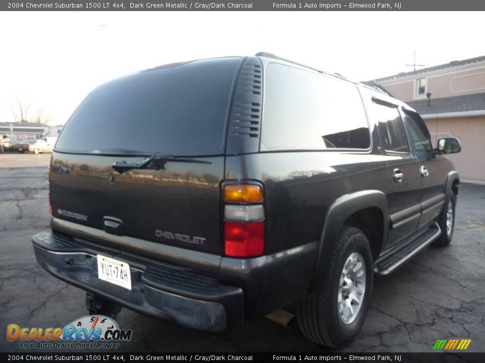 2004 Chevrolet Suburban 1500 LT 4x4 Dark Green Metallic / Gray/Dark Charcoal Photo #9