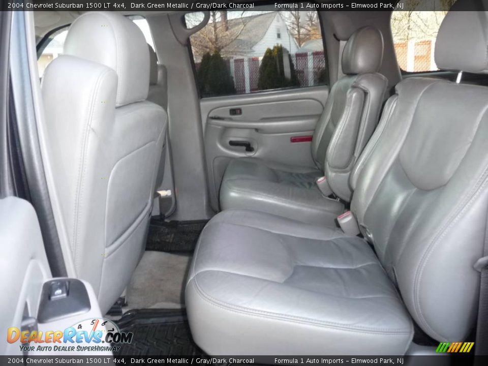 2004 Chevrolet Suburban 1500 LT 4x4 Dark Green Metallic / Gray/Dark Charcoal Photo #11