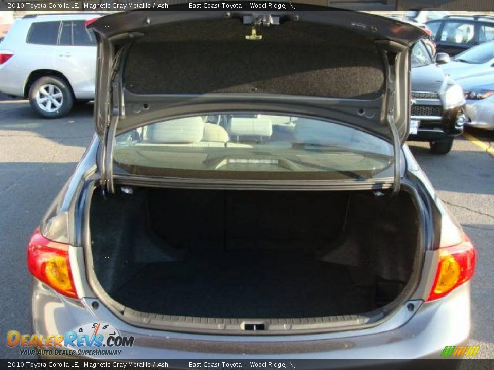 2010 Toyota Corolla LE Magnetic Gray Metallic / Ash Photo #13