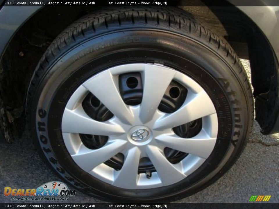 2010 Toyota Corolla LE Magnetic Gray Metallic / Ash Photo #14