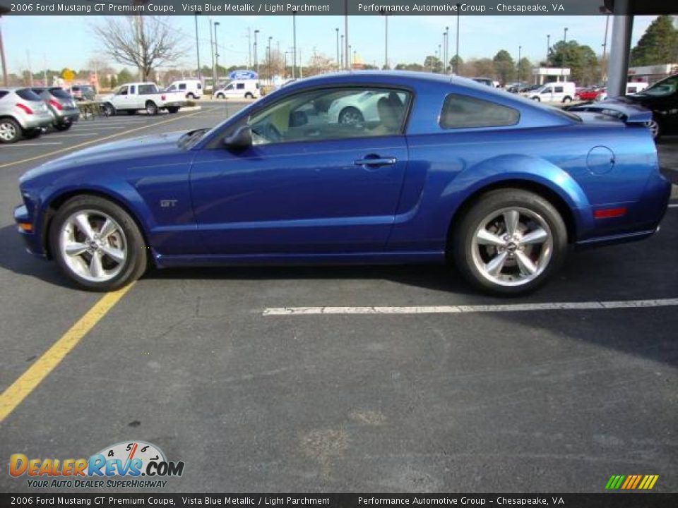 2006 Ford Mustang GT Premium Coupe Vista Blue Metallic / Light Parchment Photo #2