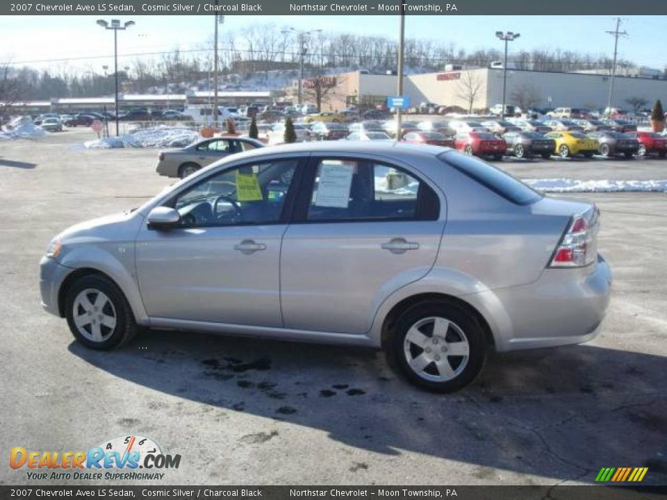 2007 Chevrolet Aveo LS Sedan Cosmic Silver / Charcoal Black Photo #6