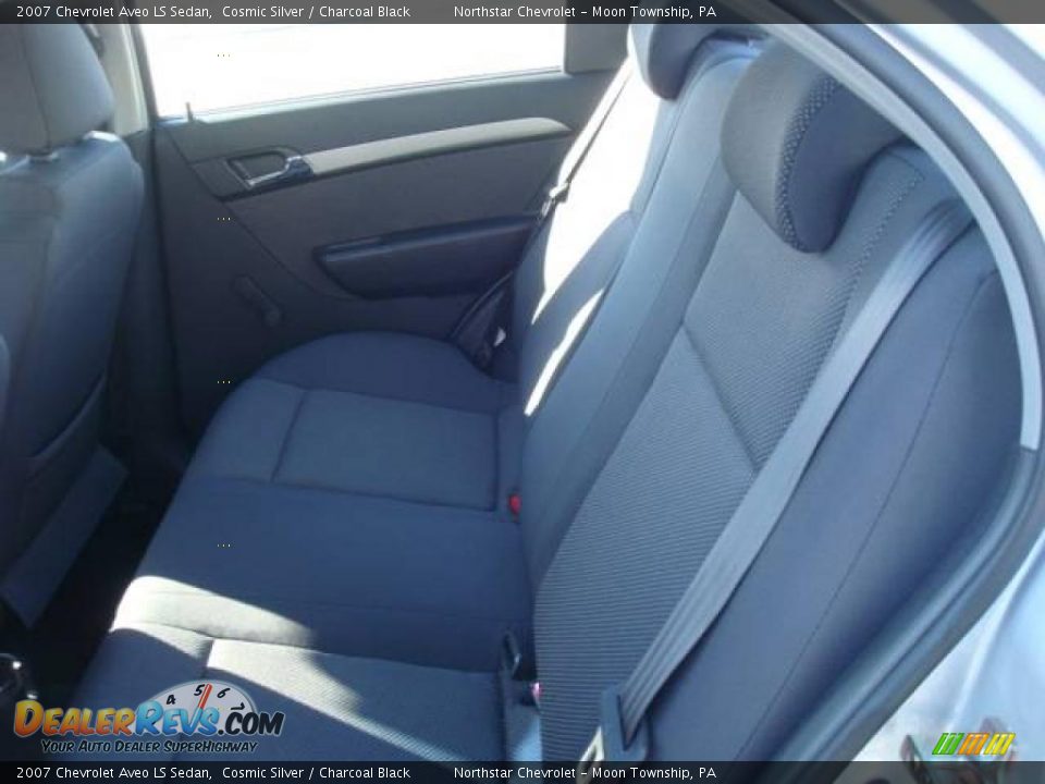 2007 Chevrolet Aveo LS Sedan Cosmic Silver / Charcoal Black Photo #11