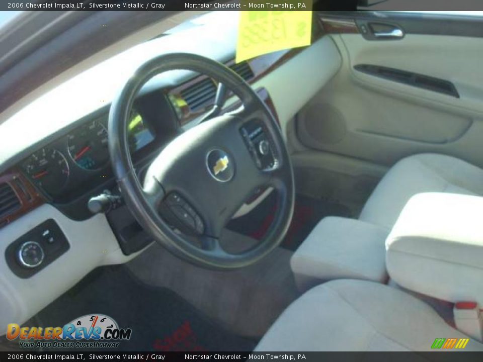 2006 Chevrolet Impala LT Silverstone Metallic / Gray Photo #15