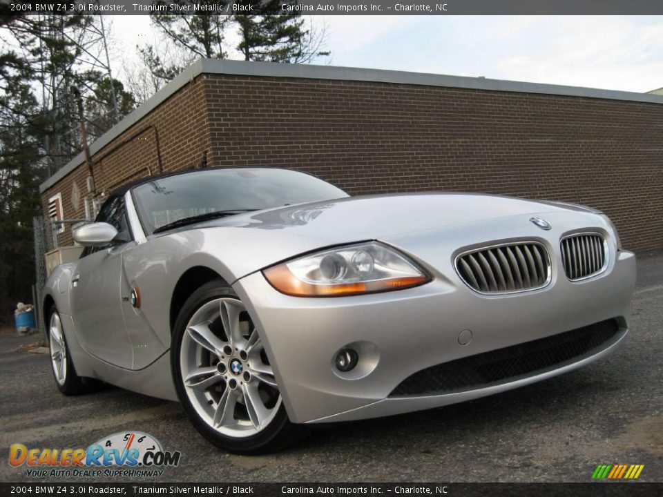 2004 BMW Z4 3.0i Roadster Titanium Silver Metallic / Black Photo #2