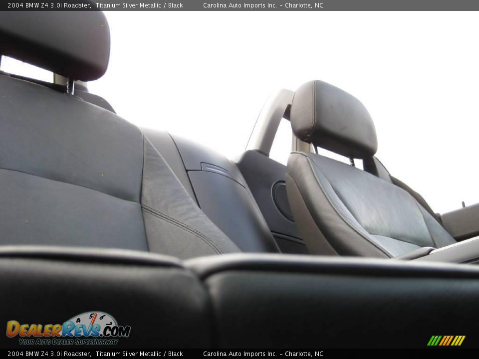 2004 BMW Z4 3.0i Roadster Titanium Silver Metallic / Black Photo #19