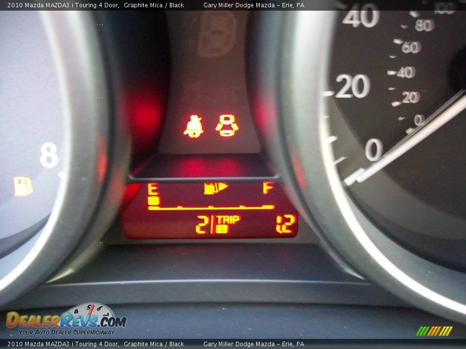 2010 Mazda MAZDA3 i Touring 4 Door Graphite Mica / Black Photo #15