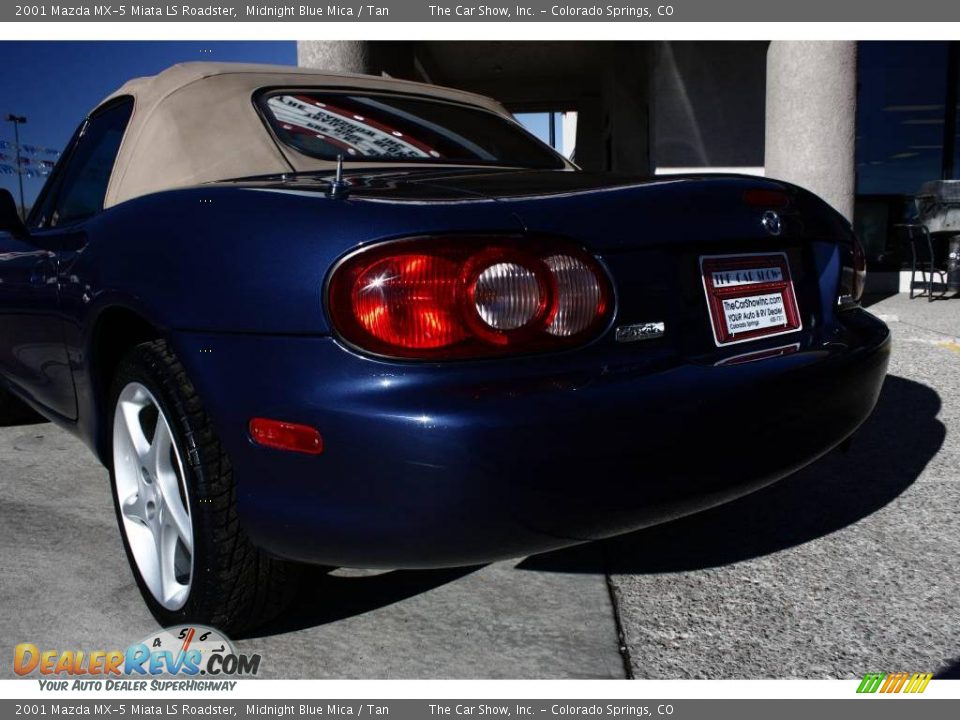 2001 Mazda MX-5 Miata LS Roadster Midnight Blue Mica / Tan Photo #20