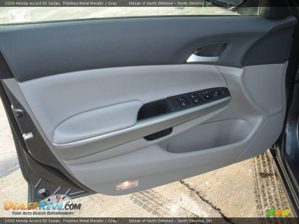 2009 Honda Accord EX Sedan Polished Metal Metallic / Gray Photo #10