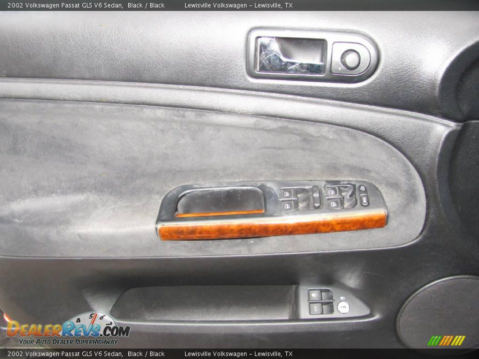 2002 Volkswagen Passat GLS V6 Sedan Black / Black Photo #13